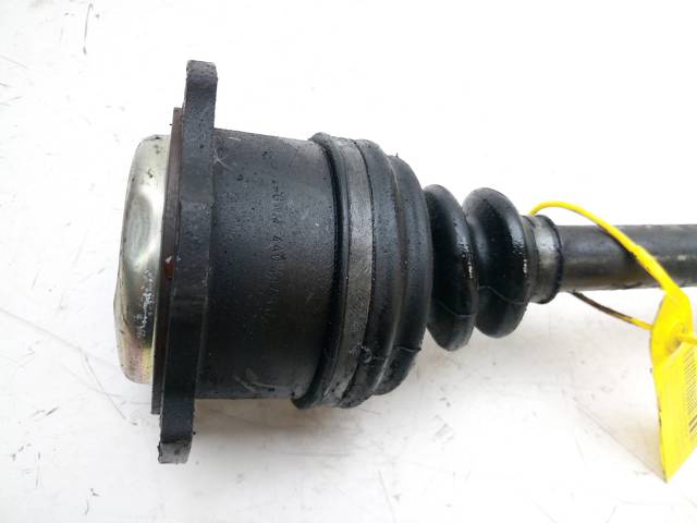 8E0407272BJ VAG Правая полуось купить в Чернигов