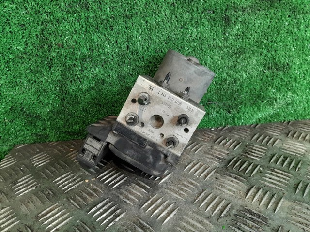 Unidade hidráulico de controlo ABS Audi A4 8E2