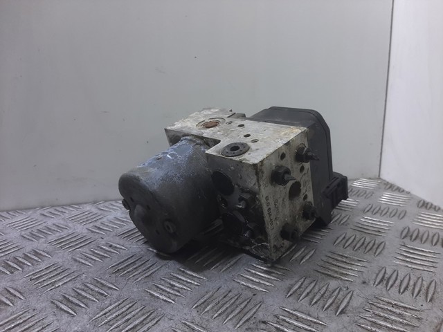 Unidade hidráulico de controlo ABS Audi A4 8E2