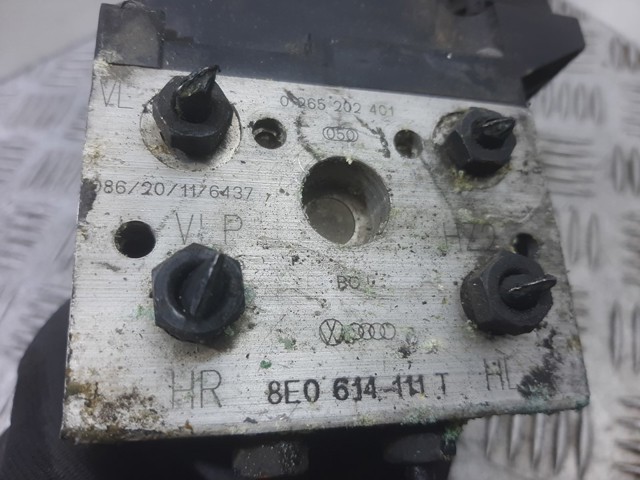 Unidade hidráulico de controlo ABS Audi A4 8E2