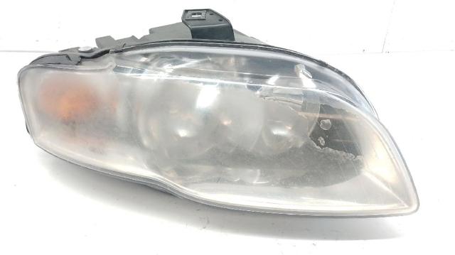 Luz direita 8E0941004AJ VAG