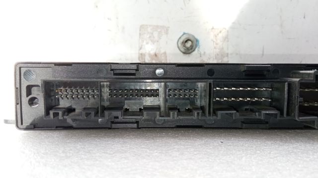 VAG 8E0959433AH в наличии Киев