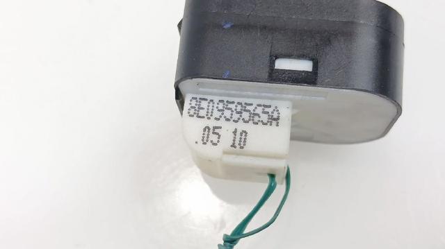 VAG 8E0959565A4PK Регулятор зеркал в наличии Ужгород