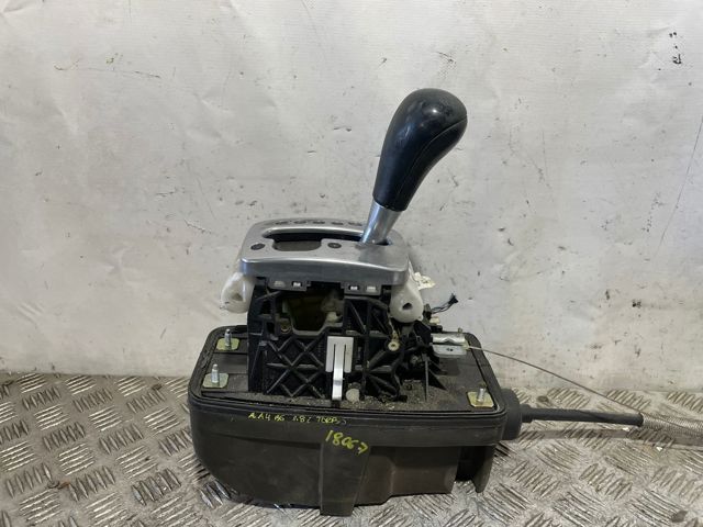 VAG 8E1713111N в наличии Николаев