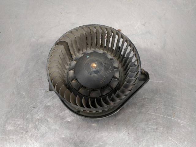 8E1820021A VAG/Audi