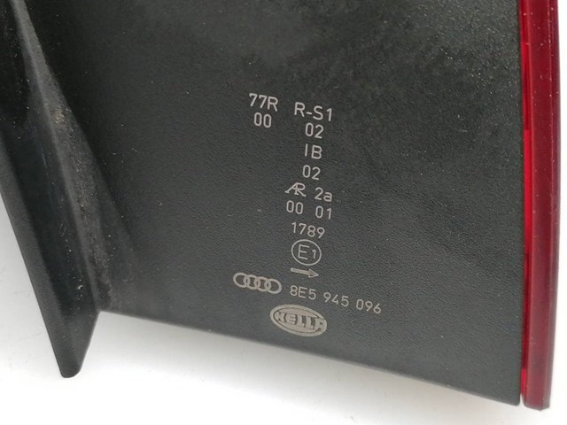 Luz traseira direita para Audi A4 sedan (8e) (2003-...) 1.8 t 8E5945096