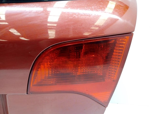 Luz traseira direita interior para Audi A4 avant (8E5,8E5) (2001-2004) 8E9945094A