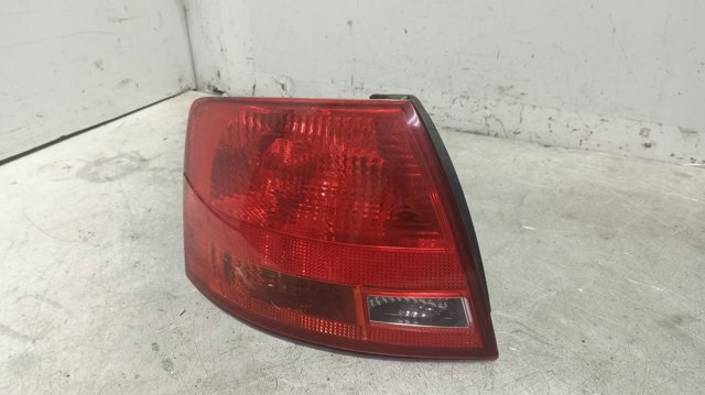 VAG 8E9945095E Фонарь задний левый внешний в наличии Кривой Рог
