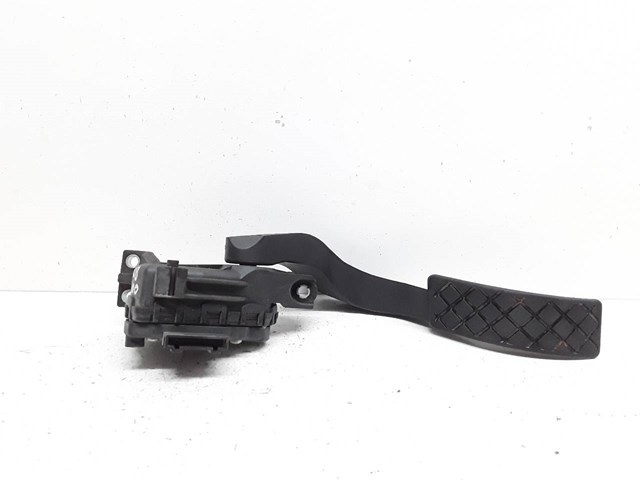 VAG 8EI721523A Педаль газа в наличии Каменское