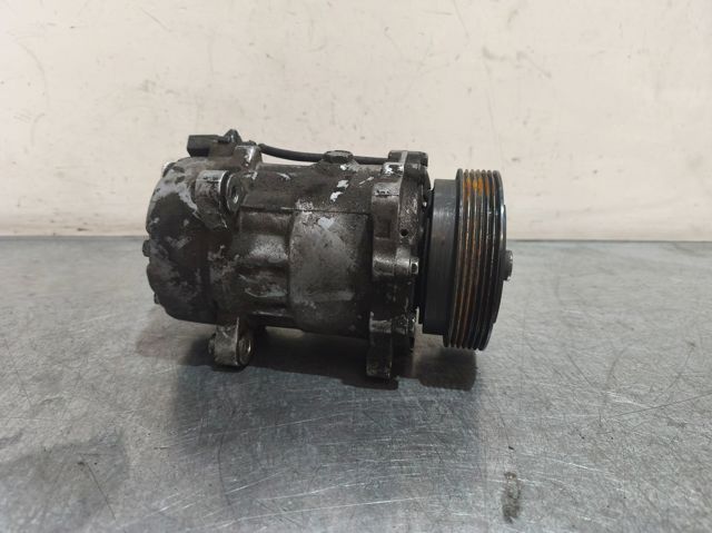 VAG 8FK351125751 Компрессор кондиционера в наличии Кривой Рог