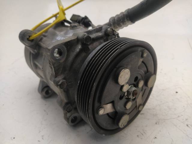 8FK351127481 VAG Компрессор кондиционера купить в Винница