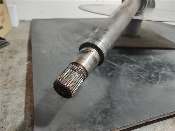 FORD 8G913B436BB Полуось (привод) передняя правая в наличии Николаев