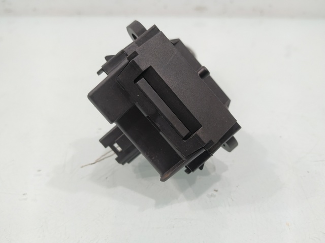 8H4217A553AA LAND ROVER купить в Сумы