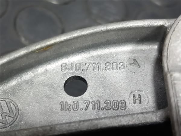 VAG 8J0711303A в наличии Ровно