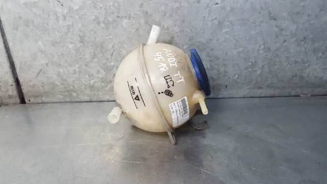 8J1611301 VAG Бачок тормозной купить в Одесса