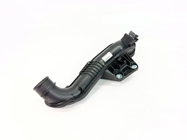 8K0145673L VAG Шланг (патрубок) интеркуллера купить в Ужгород