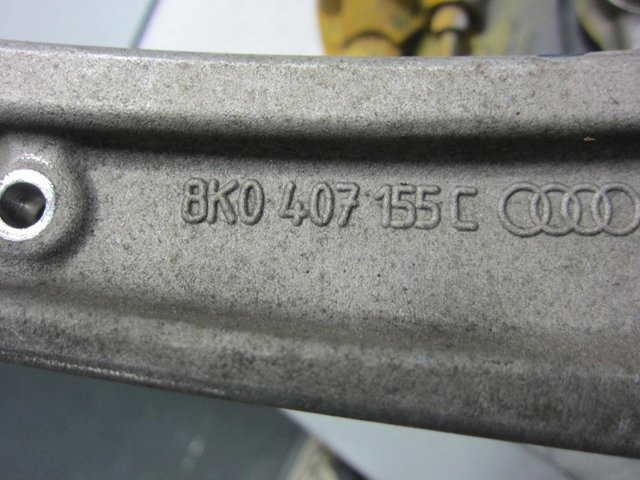 8K0407155C Рычаг передней подвески нижний левый купить Кривой Рог