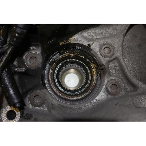 PORSCHE 8K0407613B Передняя ступица в наличии Хмельницкий
