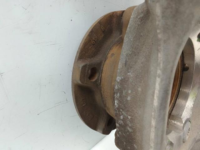 Cubo dianteiro 8K0407615B VAG