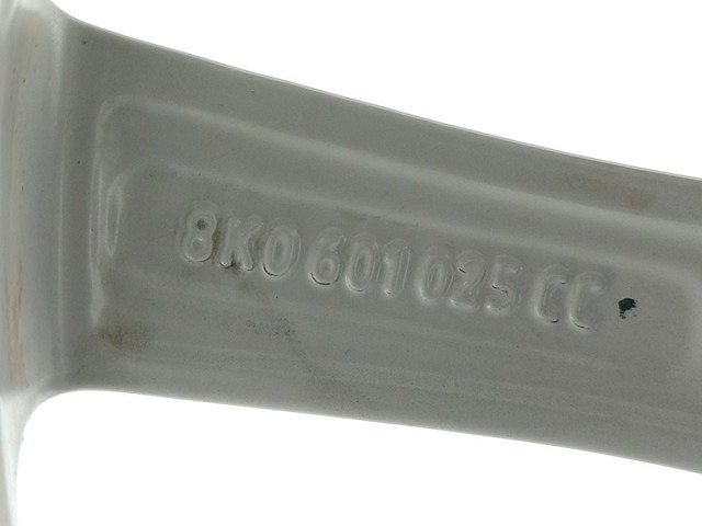 VAG 8K0601025CC Диски колесные литые (легкосплавные, титановые) в наличии Киев