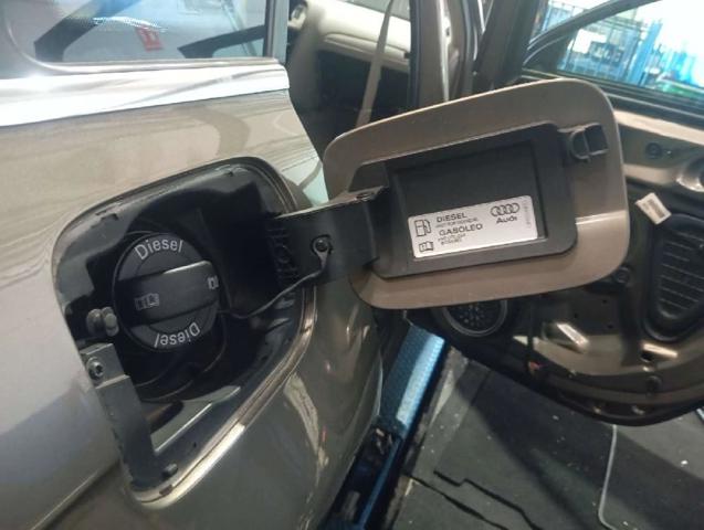 VAG 8K0809907 Лючок бензобака в наличии Ровно