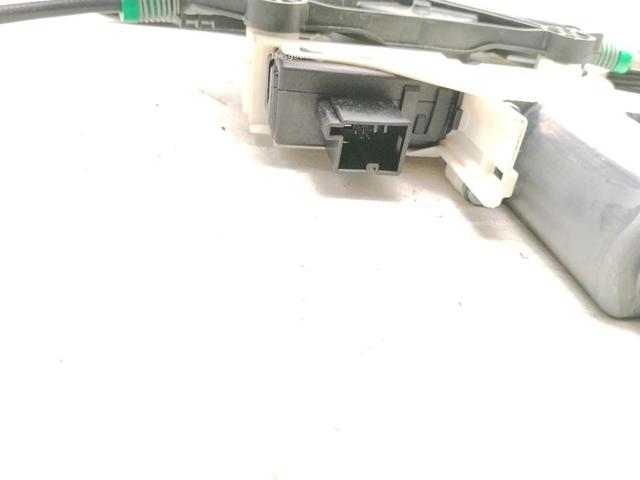 VAG 8K0837461C Стеклоподъемник передней левой двери в наличии Одесса