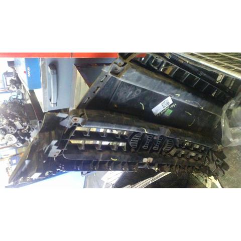 Grelha do radiador Audi A4 8K2