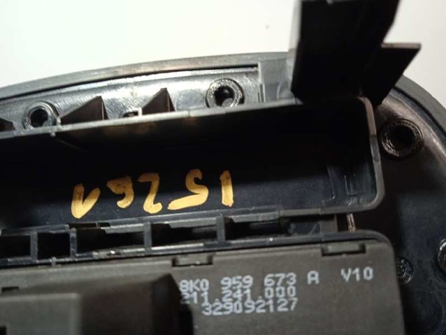VAG 8K0864261V10 в наличии Черновцы