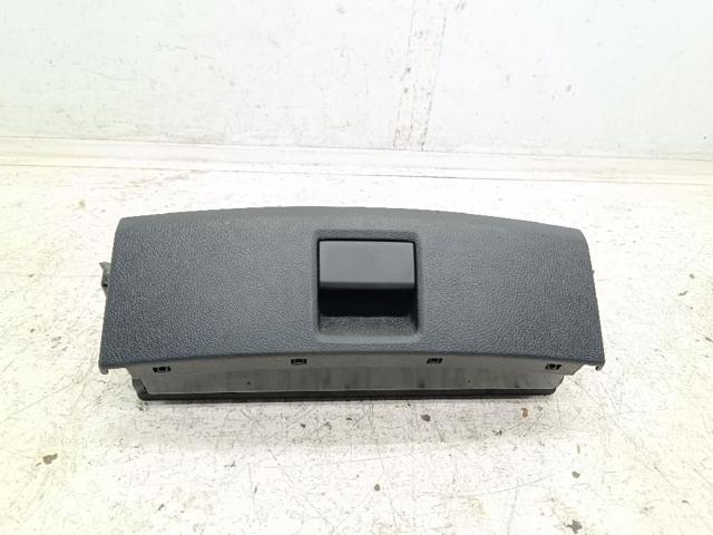 VAG 8K0882601C в наличии Украина