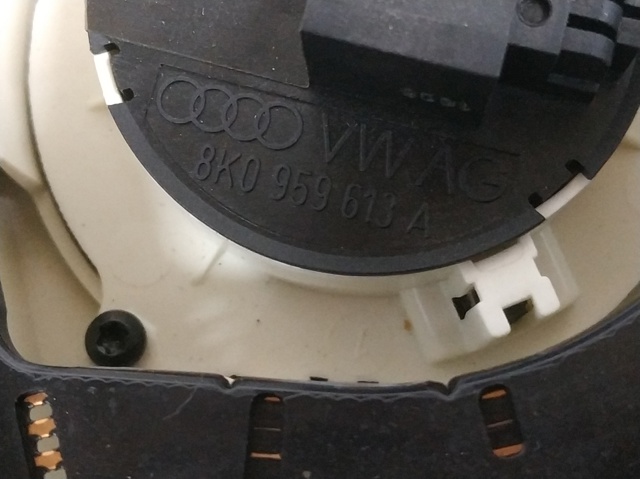 VAG 8K0959613A в наличии Сумы