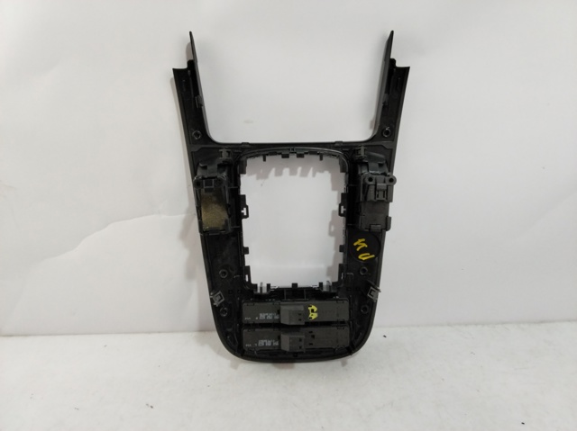 VAG 8K0959673L в наличии Ужгород