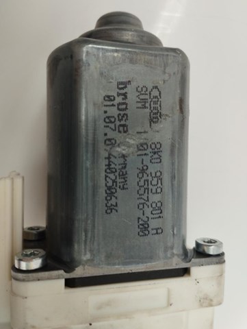 Motor do vidro traseiro esquerdo para audi a4 (8d2,8d2) (1995-2000) 1.8 adr 8K0959801A