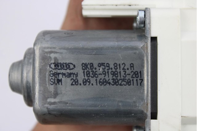 Motor do vidro traseiro direito para audi a4 (8k2,8k2) (2007-2015) 2.0 tdi 8K0959812A