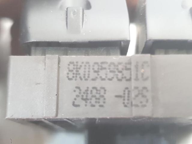 VAG 8K0959851C Кнопка включения мотора стеклоподъемника передняя левая в наличии Харьков