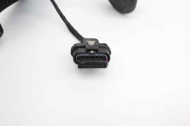 VAG 8K0971688AG в наличии Запорожье