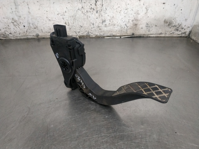 Pedal de gás (de acelerador) Audi A6 4G2, 4GC