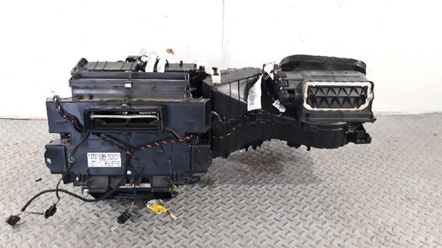 VAG 8K1820007D в наличии Черновцы