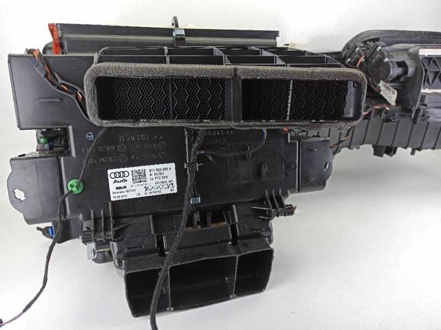 VAG 8K1820007D в наличии Львов