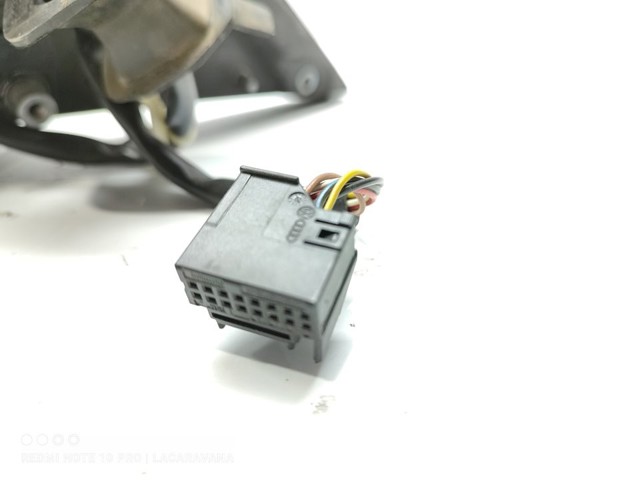 VAG 8K1857409AG Левое боковое зеркало в наличии Киев