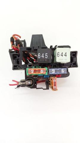 8K1937503C Блок предохранителей купить Днепр