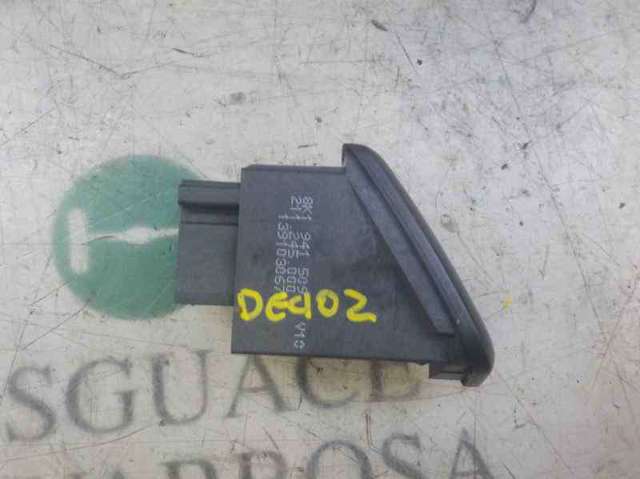 8K1941509V10 Кнопка включения аварийного сигнала купить Кривой Рог