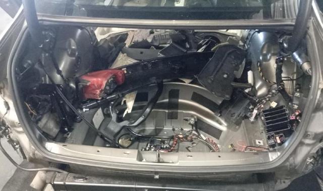 8K5827705C VAG Уплотнитель крышки багажника купить в Одесса