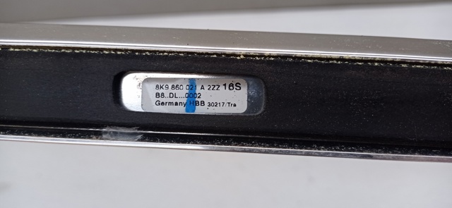 VAG 8K9860021A Рейлинг крыши левый в наличии Каменское