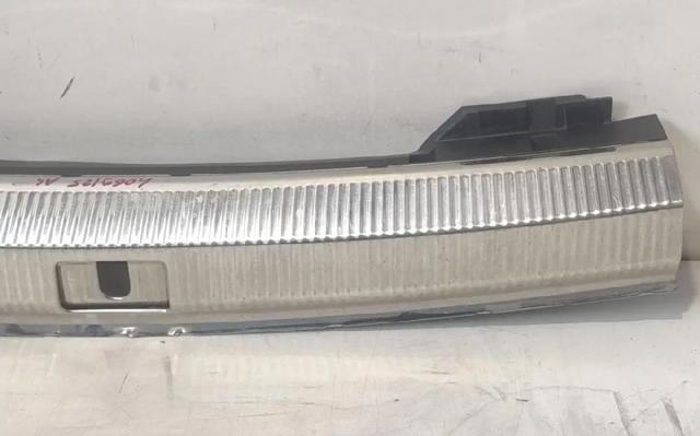 VAG 8K9864483A в наличии Полтава