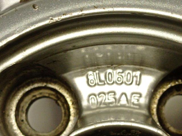 8L0601025AE VAG Диски колесные литые (легкосплавные, титановые) купить в Украина