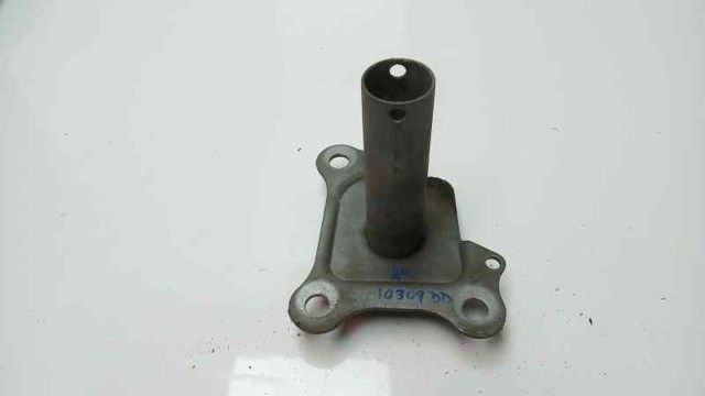 8L0807134A VAG Кронштейн усилителя переднего бампера купить в Каменское
