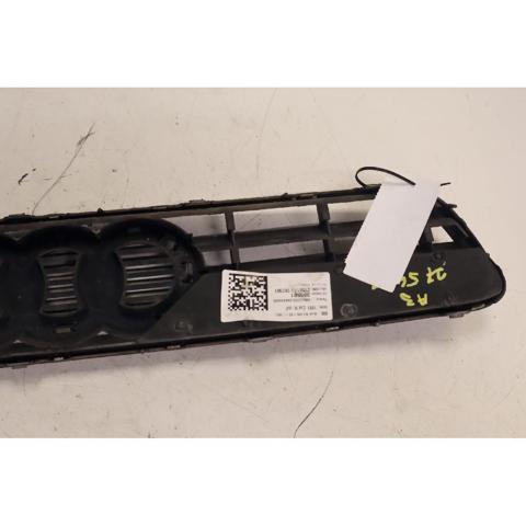 8L08076673FZ VAG Решетка радиатора купить в Ужгород
