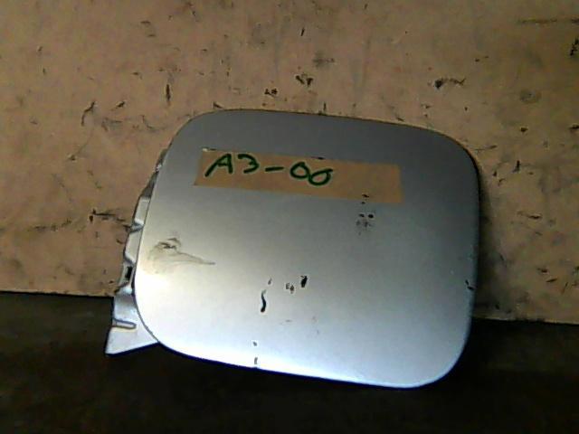 VAG 8L0809905A Лючок бензобака (топливного бака) в наличии Житомир