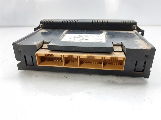 8L0820043D VAG/Audi