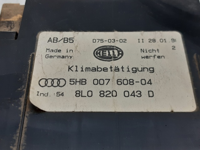 8L0820043D VAG/Audi